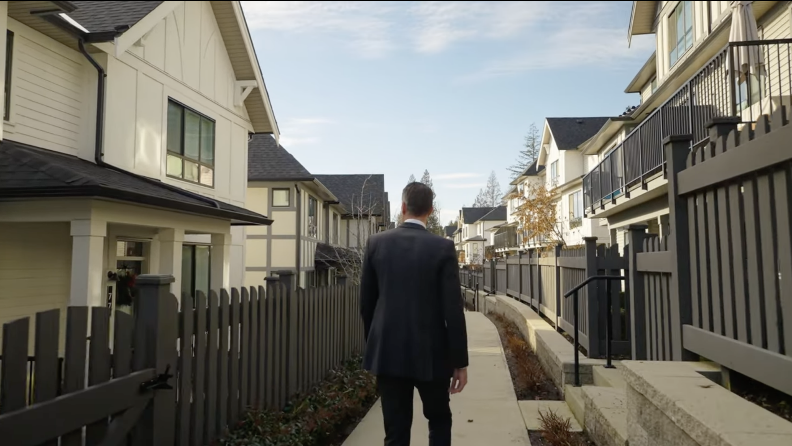 Craig Johnston real estate marketing presentation and branded market visuals